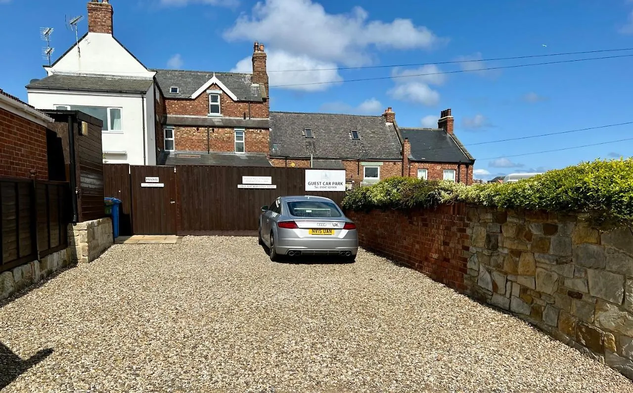 The Mainstay Luxury Boutique Rooms With Private Parking Whitby 0*,