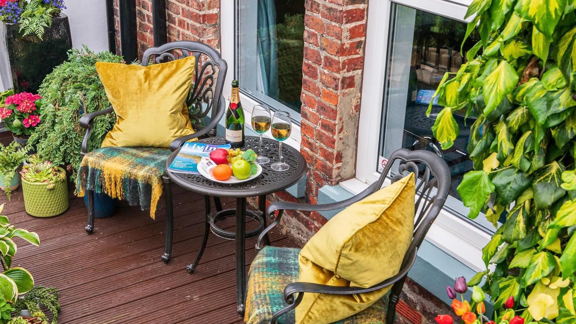 Guest house The Mainstay Luxury Boutique Rooms With Private Parking Whitby United Kingdom